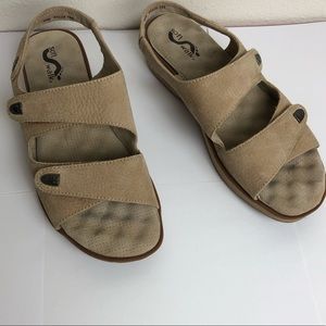 Softwalk Womens Leather Slingback Sandals 9.5